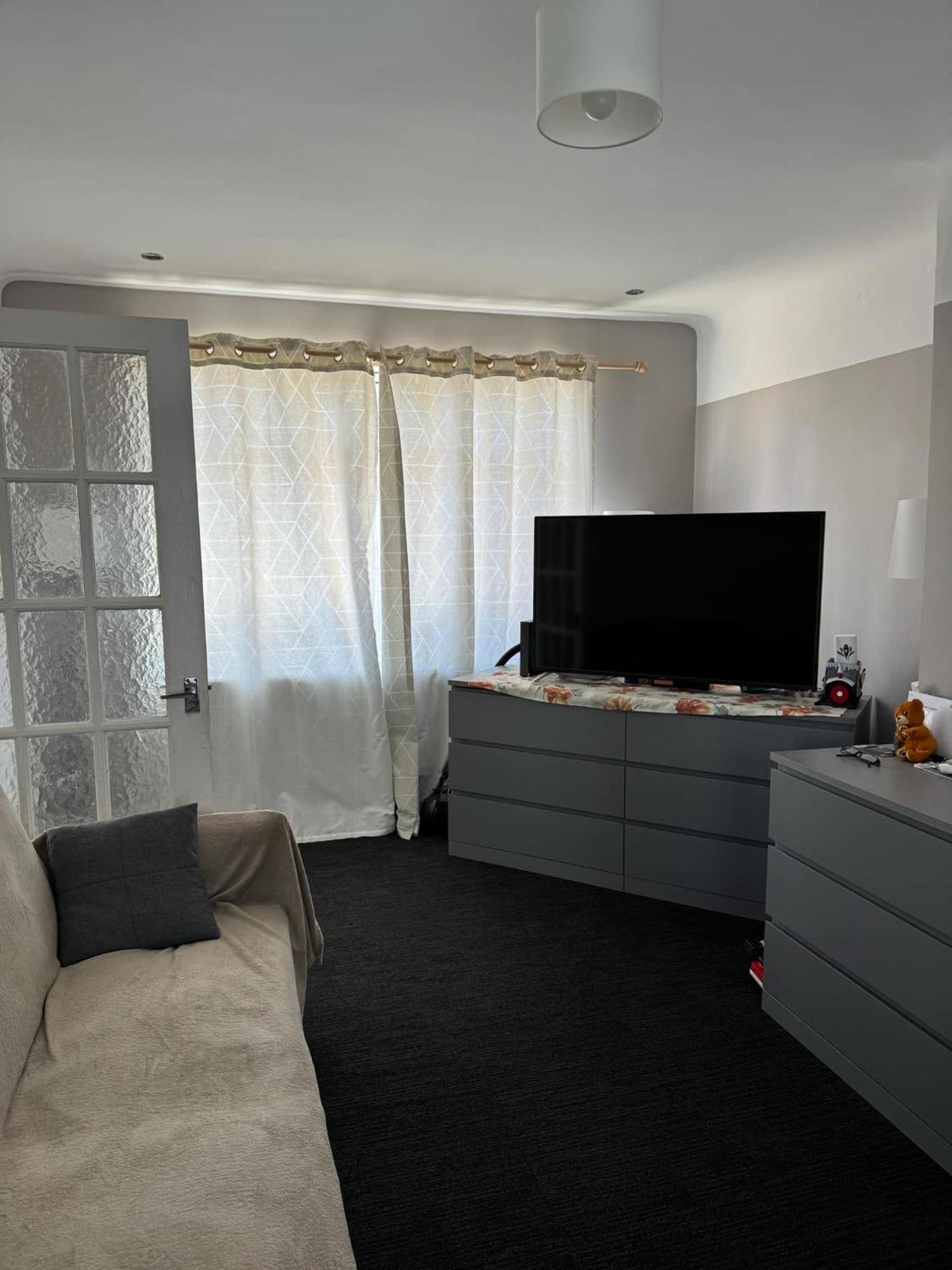 Homestay King Avenue *